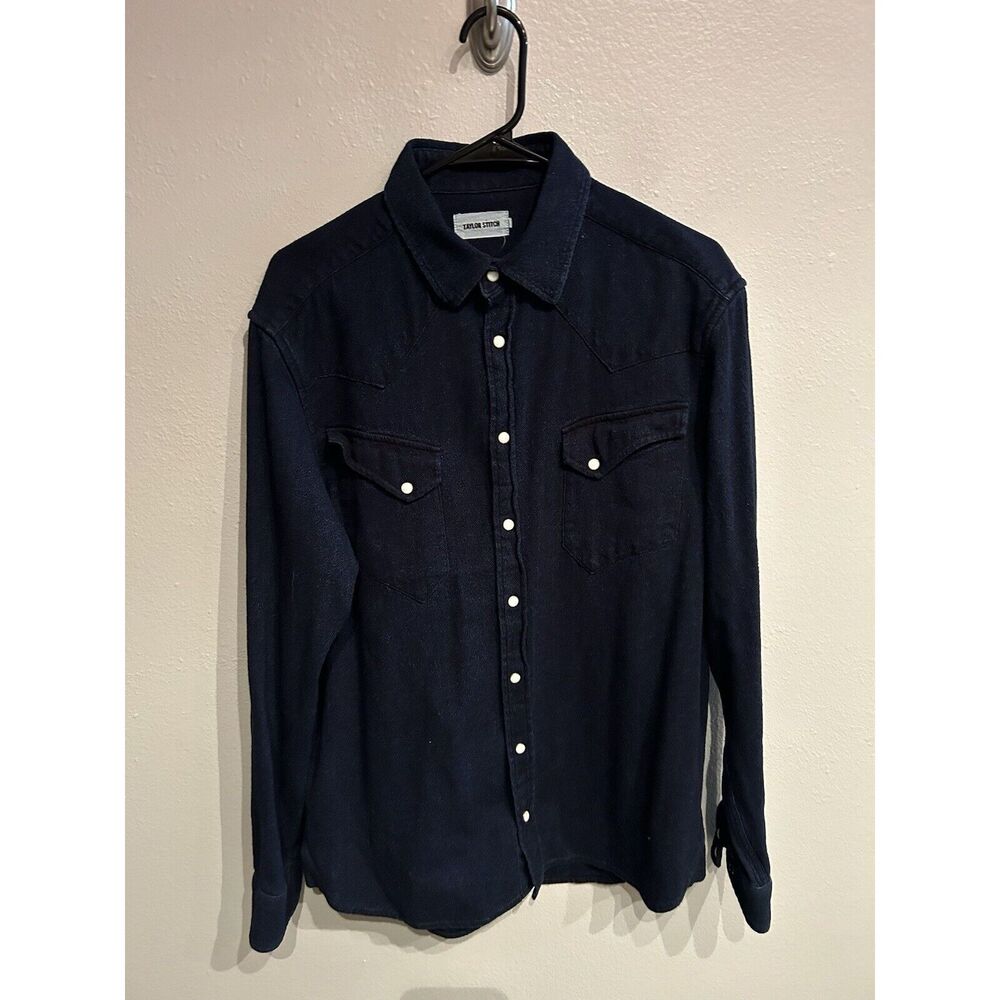 Taylor Stitch Navy Blue Casual Button-Down Shirt